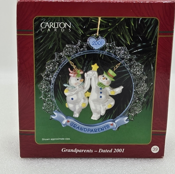 Carlton Cards Vintage Christmas 2001 Ornaments - Lot of 3 - Picture 2 of 7